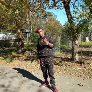 Meet your Posher, Fred